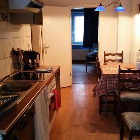 Worker-Flat Lägenhet Gelsenkirchen Exteriör bild
