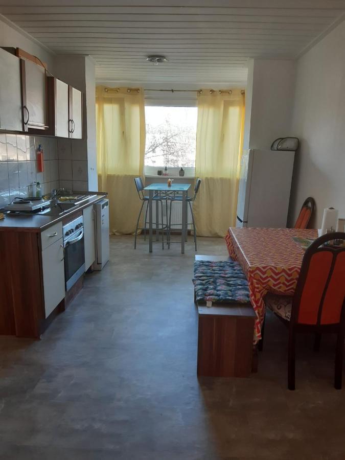 Worker-Flat Lägenhet Gelsenkirchen Exteriör bild